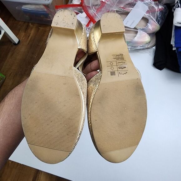 H&M Girls Disney Beauty Beast Belle Elegant Gold Glitter Heels Shoes Size 12 - Picture 8 of 14